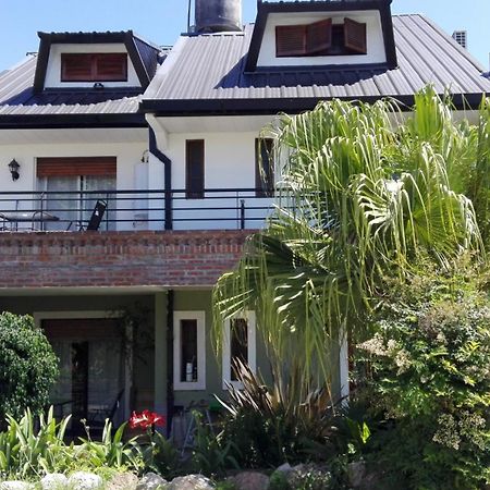 Posada Villa Club, Apart 3 Cerca Del Aeropuerto El Palomar Hurlingham エクステリア 写真